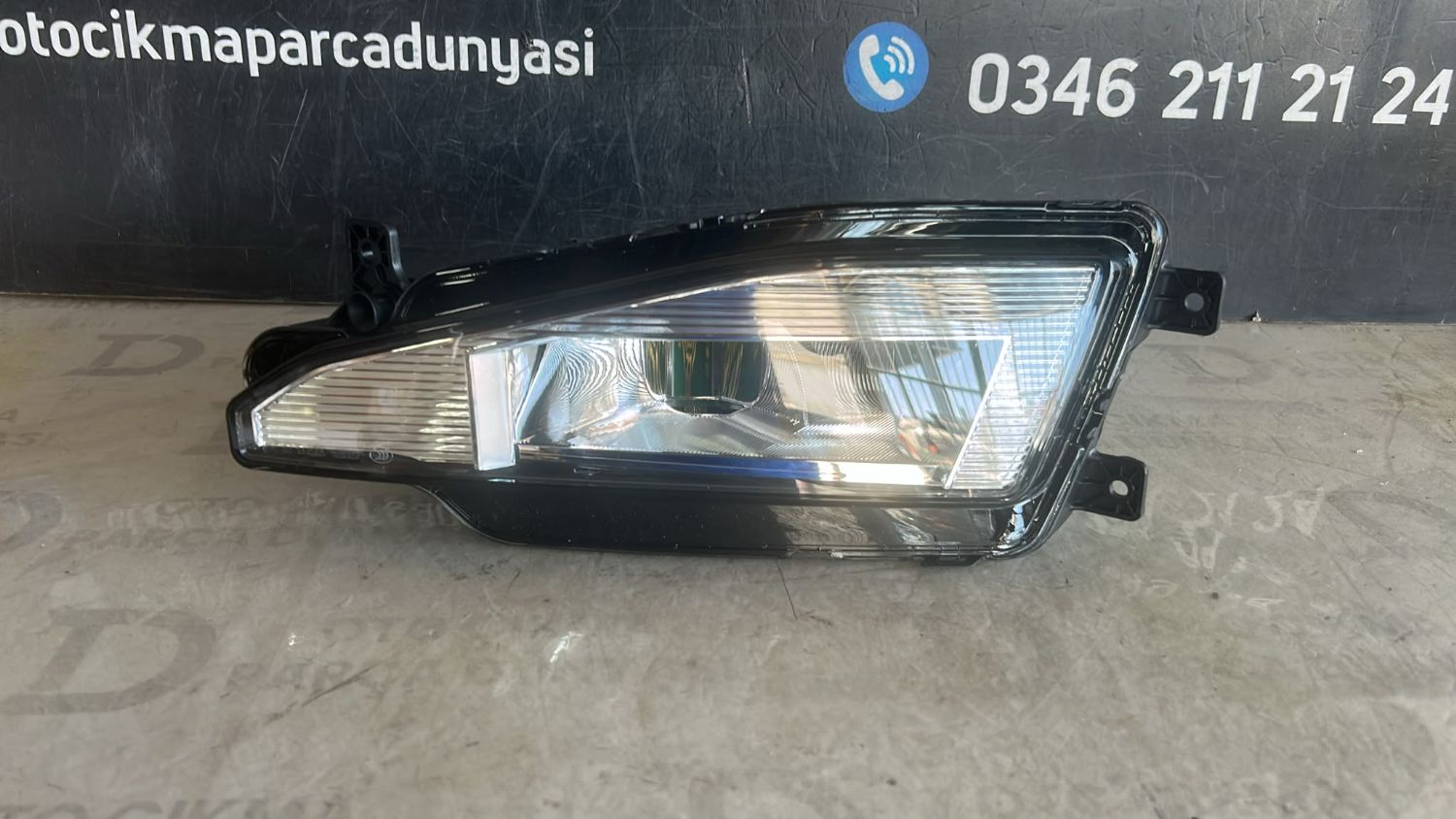 VOLKSWAGEN PASSAT B8.5 ORJ�NAL LEDL� SA� S�S LAMBASI